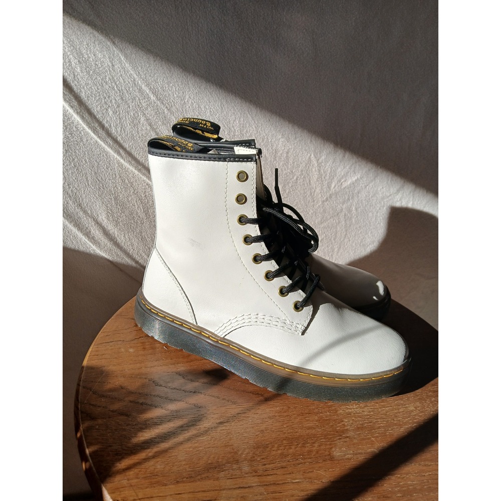 Doc martens size 8M new Zavala combat boots white